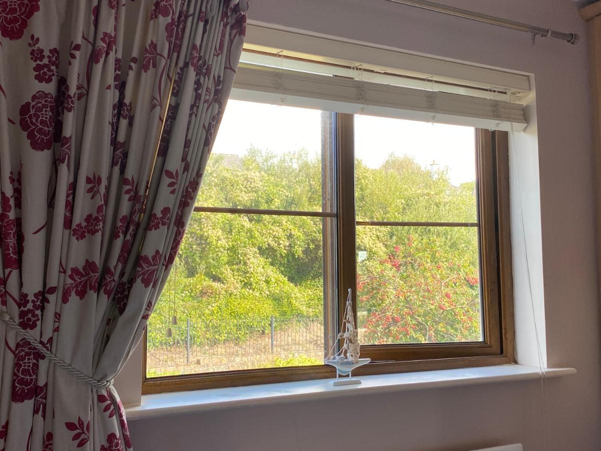Summer Cottage In Kinsale Esterno foto