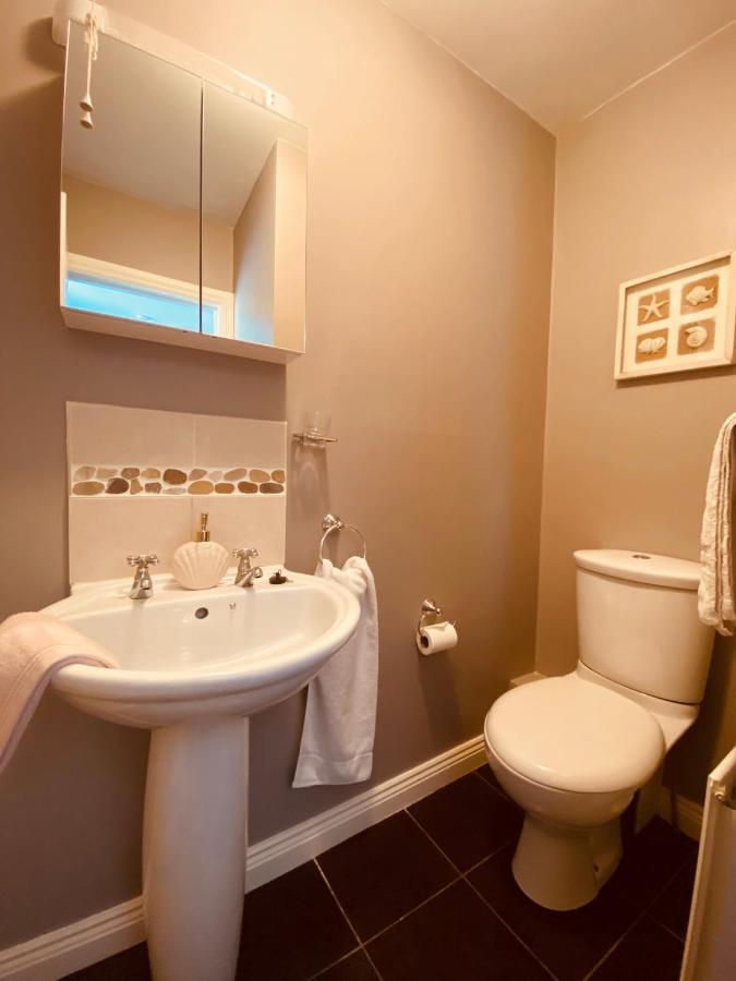 Summer Cottage In Kinsale Esterno foto
