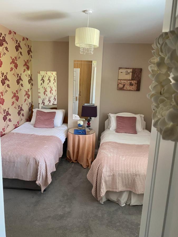 Summer Cottage In Kinsale Esterno foto